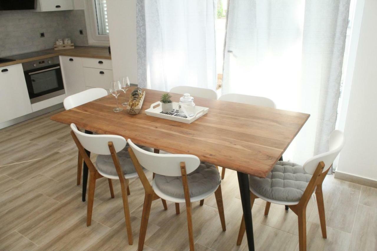 Apartman Rina,Biograd Na Moru Eksteriør billede